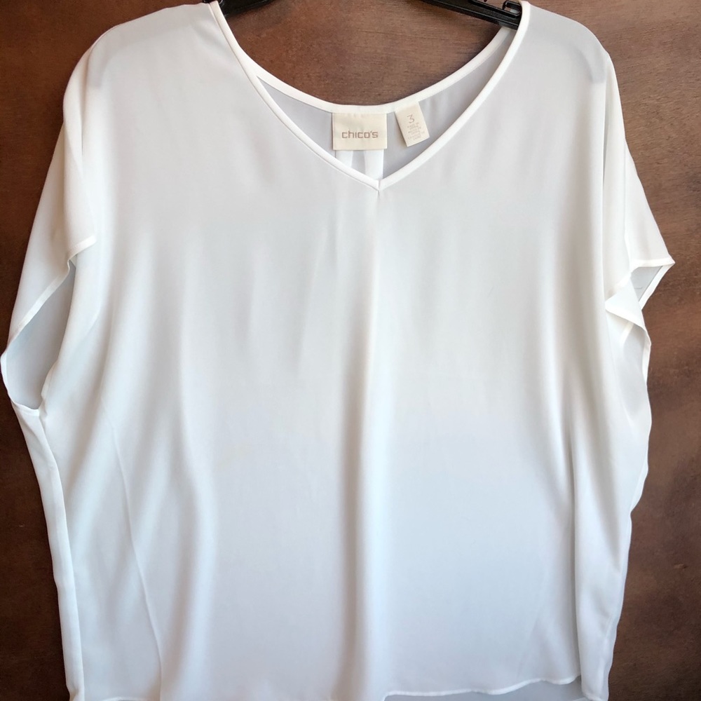 Chico’s white blouse